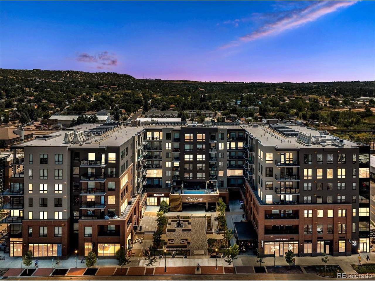 20 Wilcox St - Photo 1