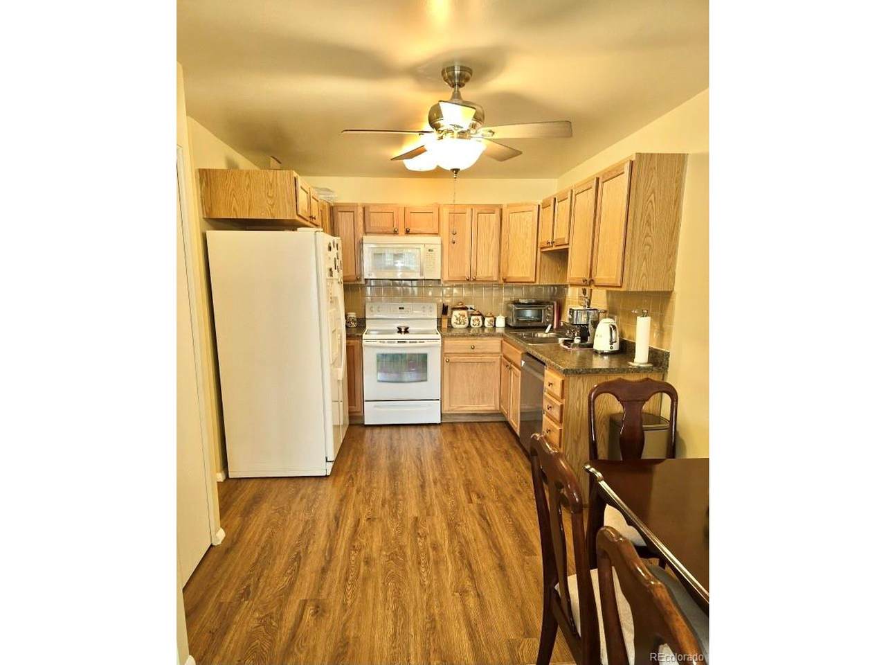 635 Alton Way - Photo 1