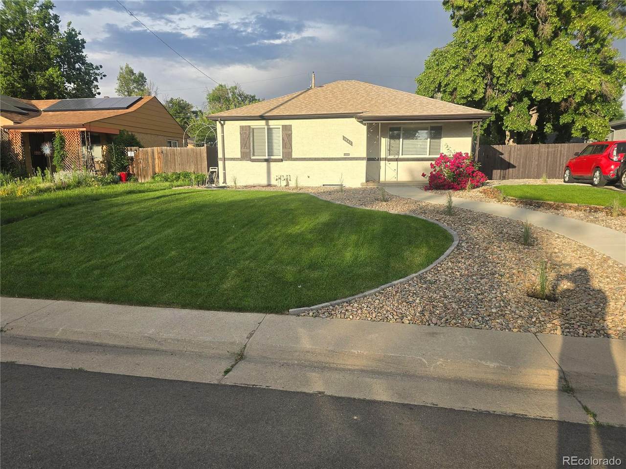3540 Niagara St - Photo 1