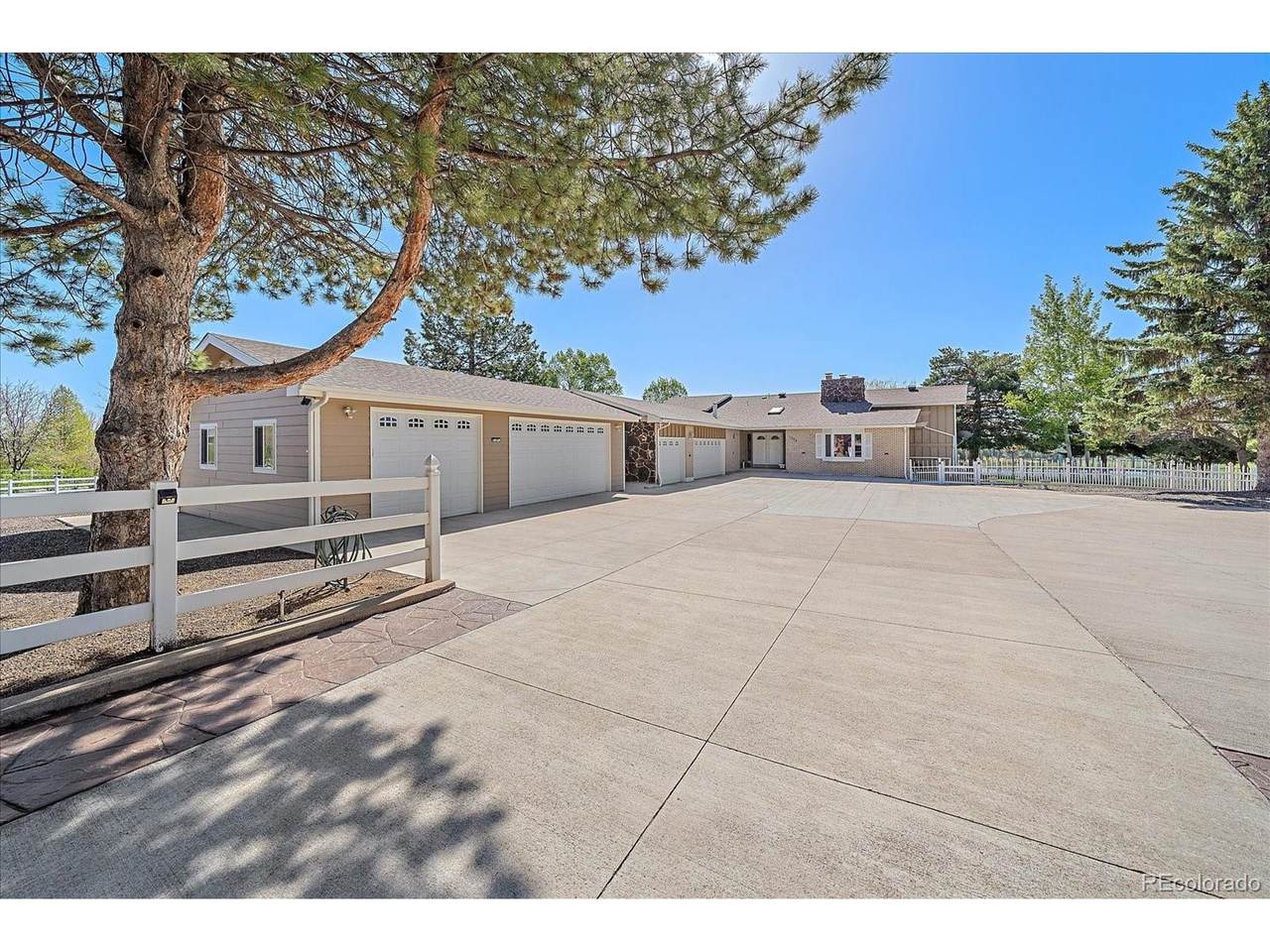7276 Orion St - Photo 1