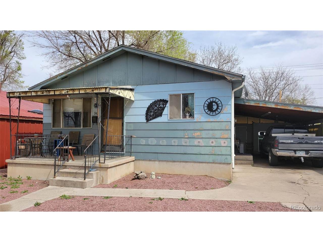 742 Acero Ave - Photo 1