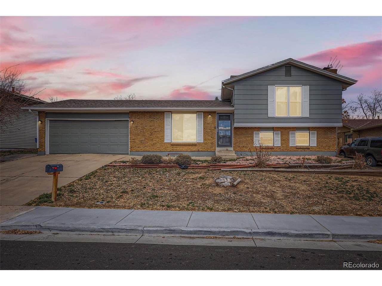 7074 Yates St - Photo 1