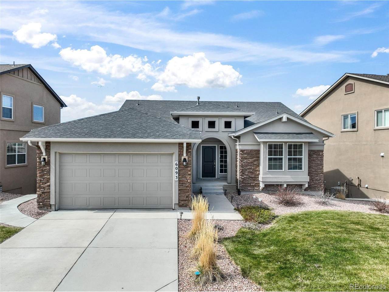 6093 Rowdy Dr - Photo 1