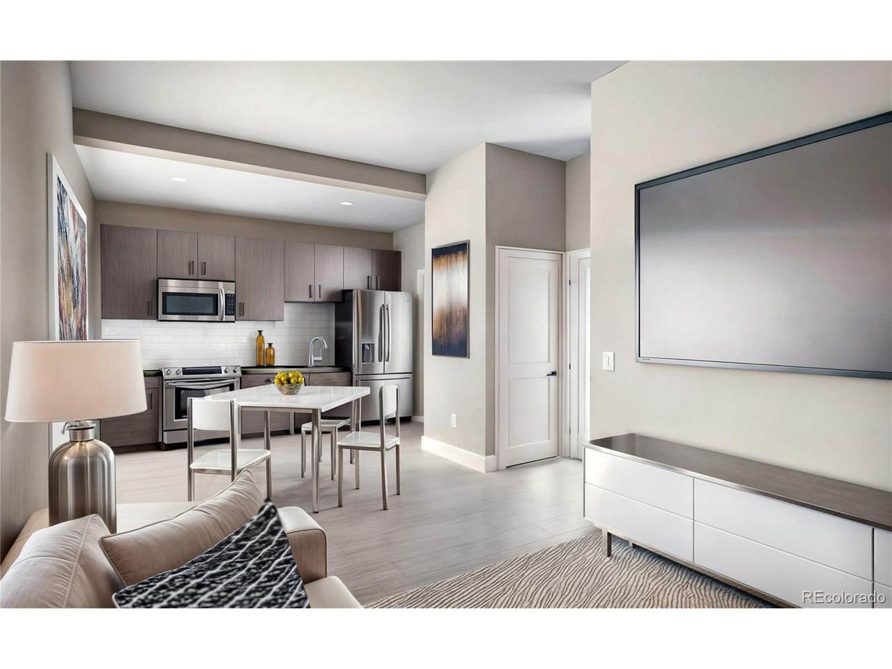 1643 Boulder St - Photo 1