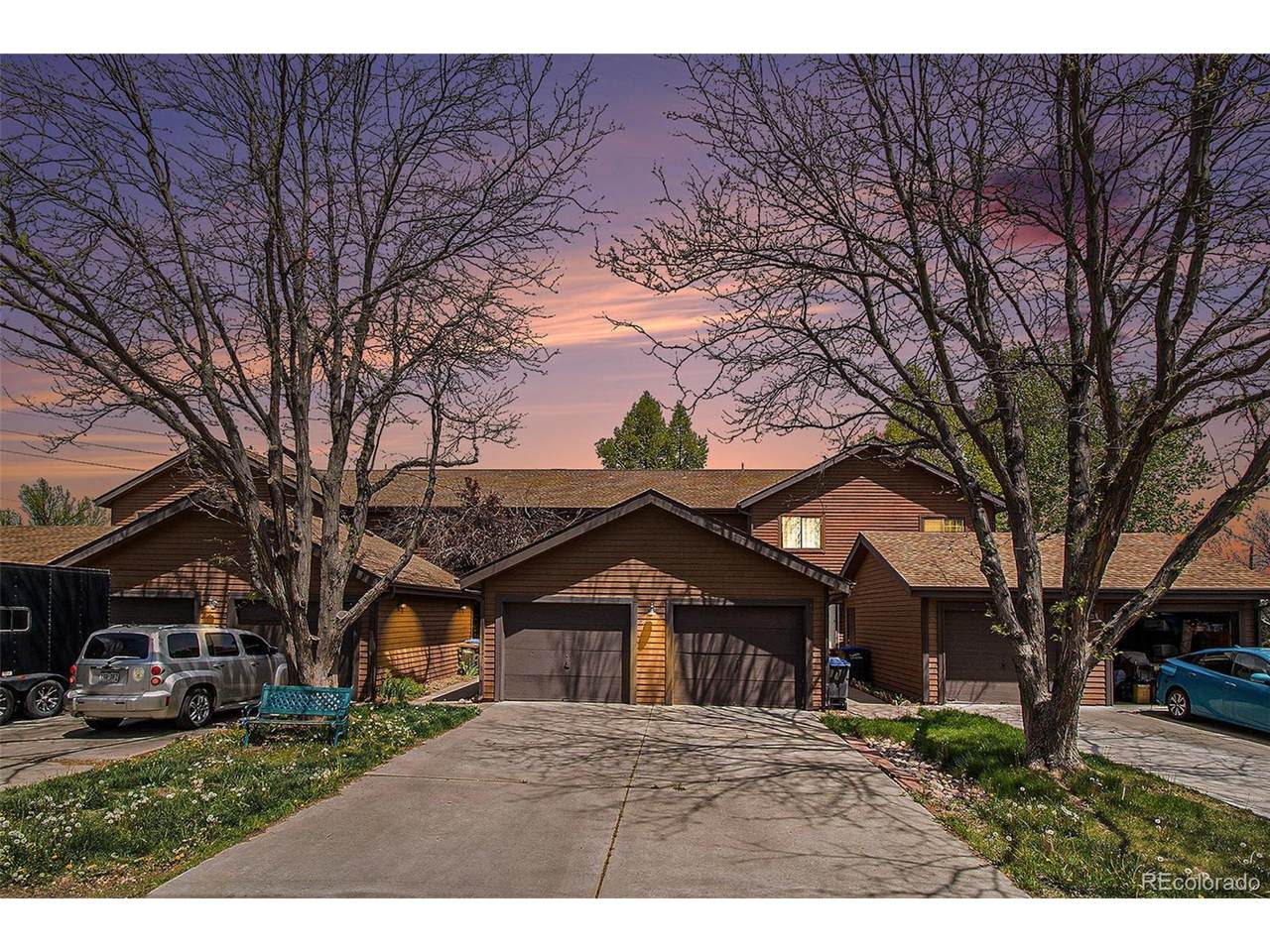 718 Julian Cir - Photo 1