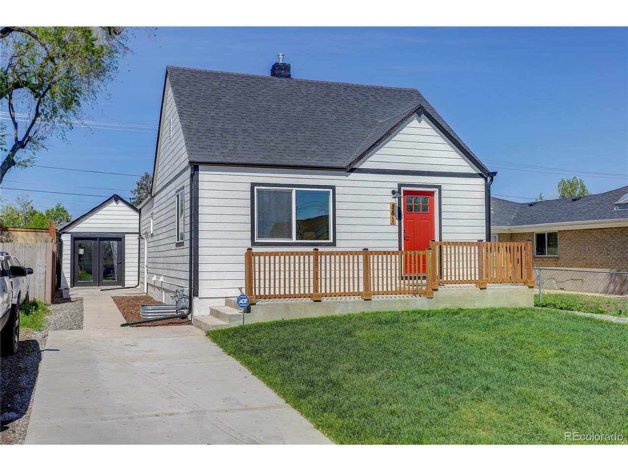 141 Knox Ct - Photo 1