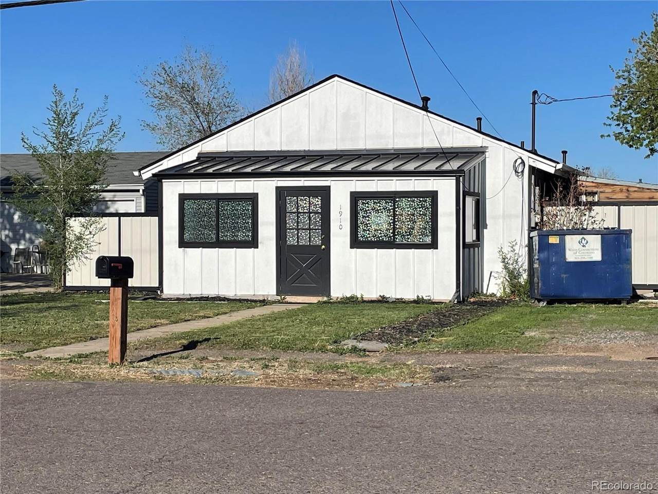 1910 Altura Blvd - Photo 1