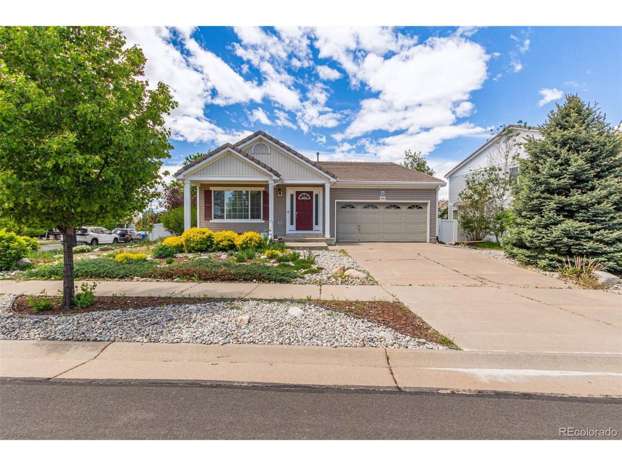5403 Odessa St - Photo 1