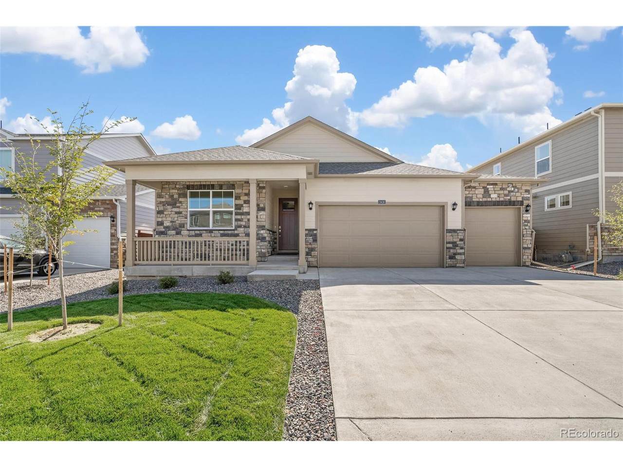 1750 Floating Leaf Dr - Photo 1