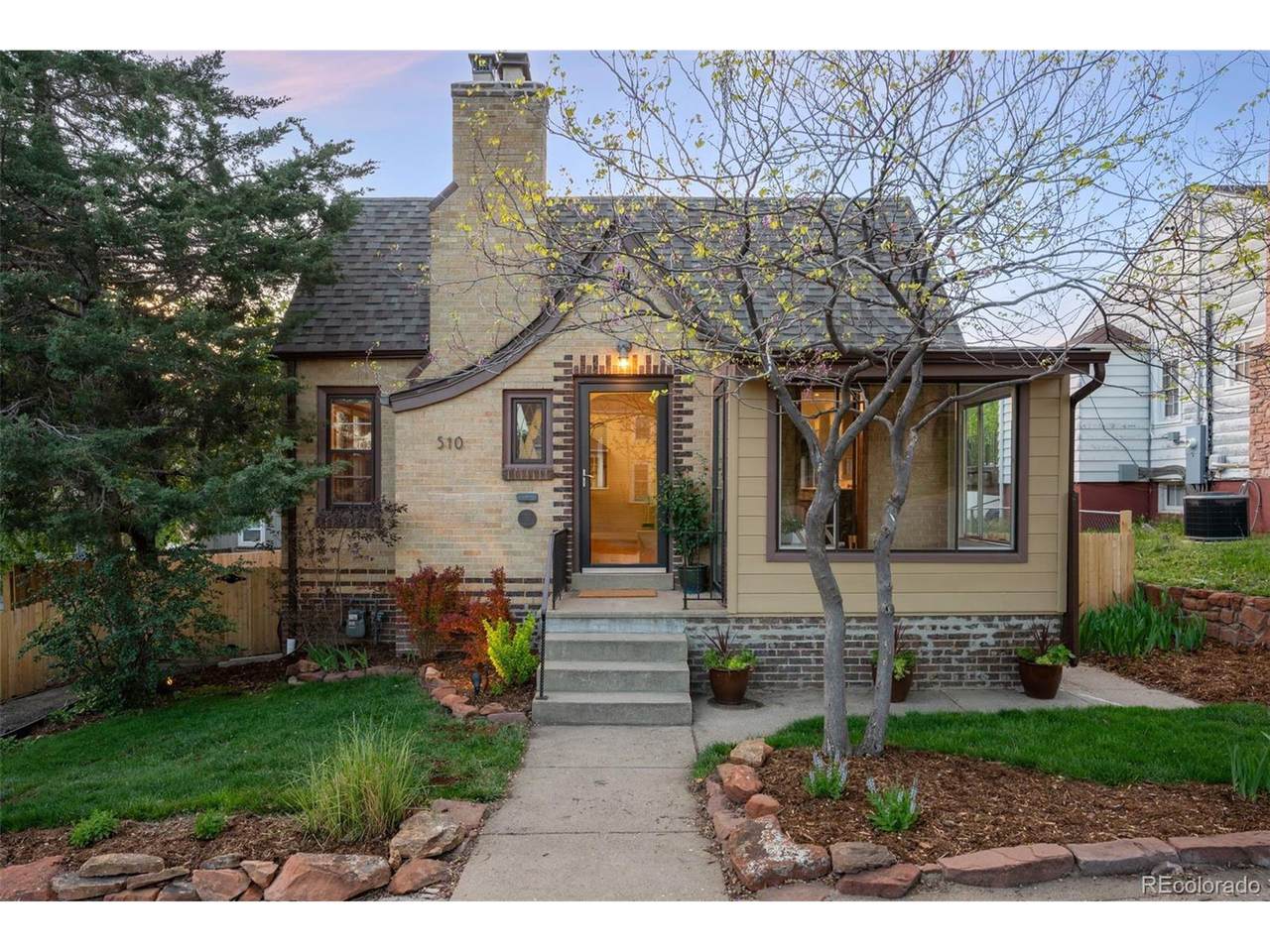 510 16th St - Photo 1