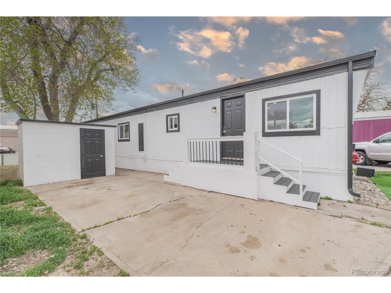 14701 Colfax Ave - Photo 1