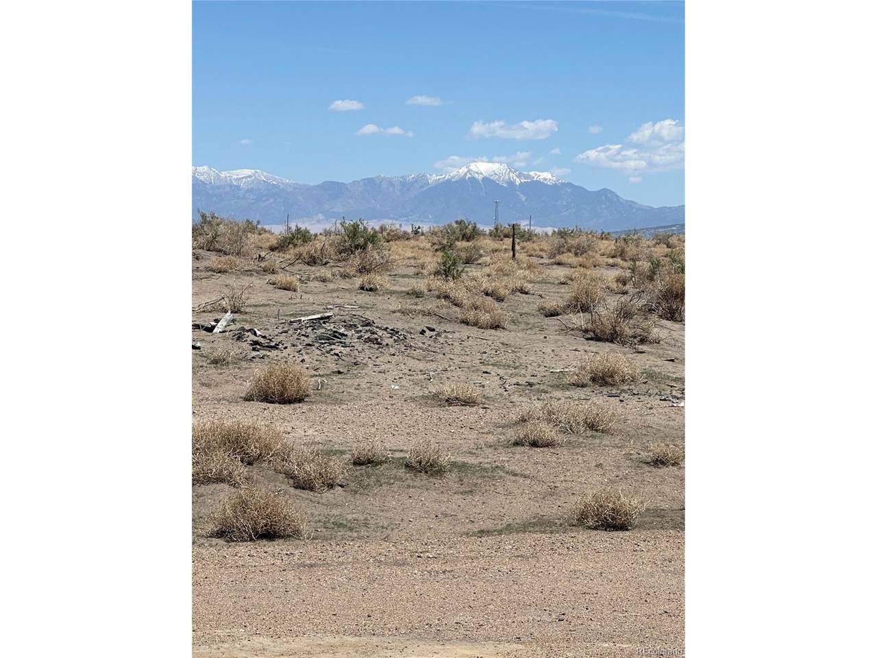 7 Foothill Blvd - Photo 1