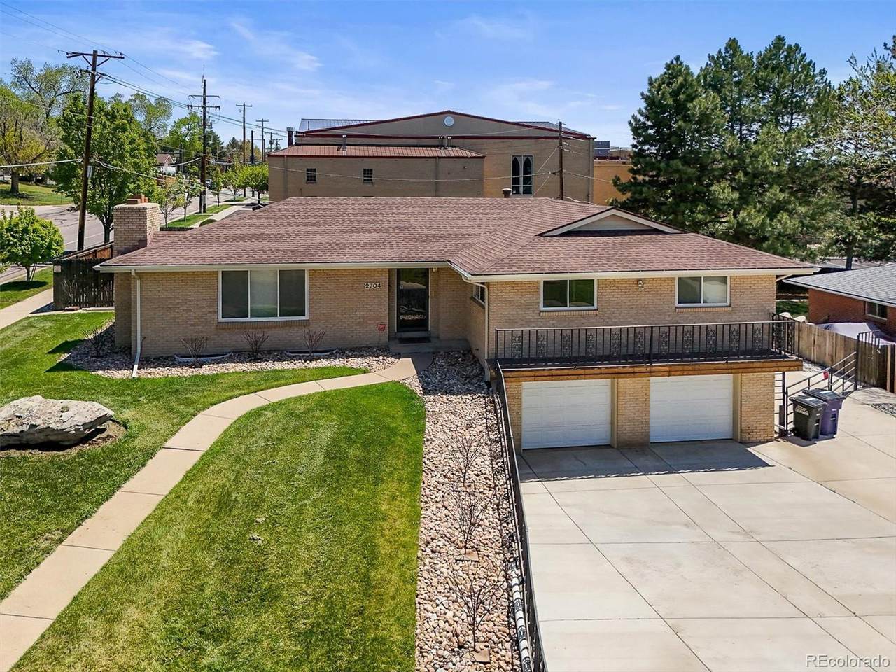 2704 Ames Way - Photo 1