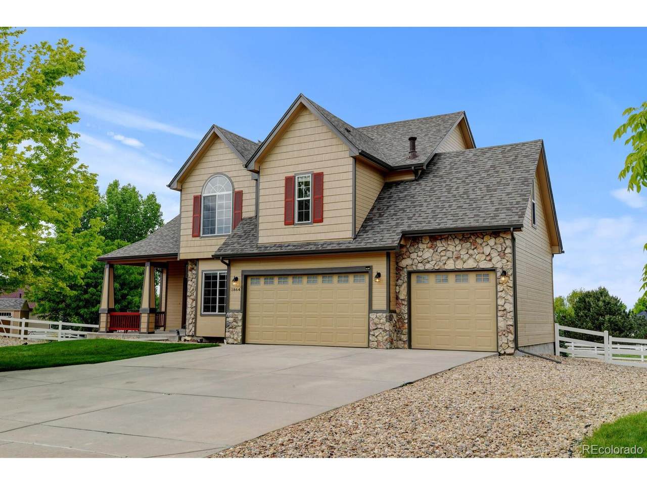 1864 Malibu Ct - Photo 1