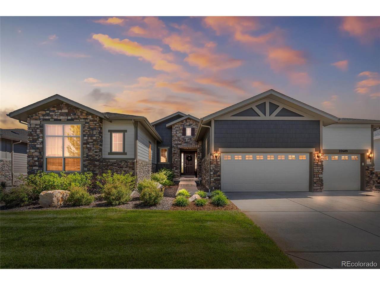 22609 Eads Cir - Photo 1
