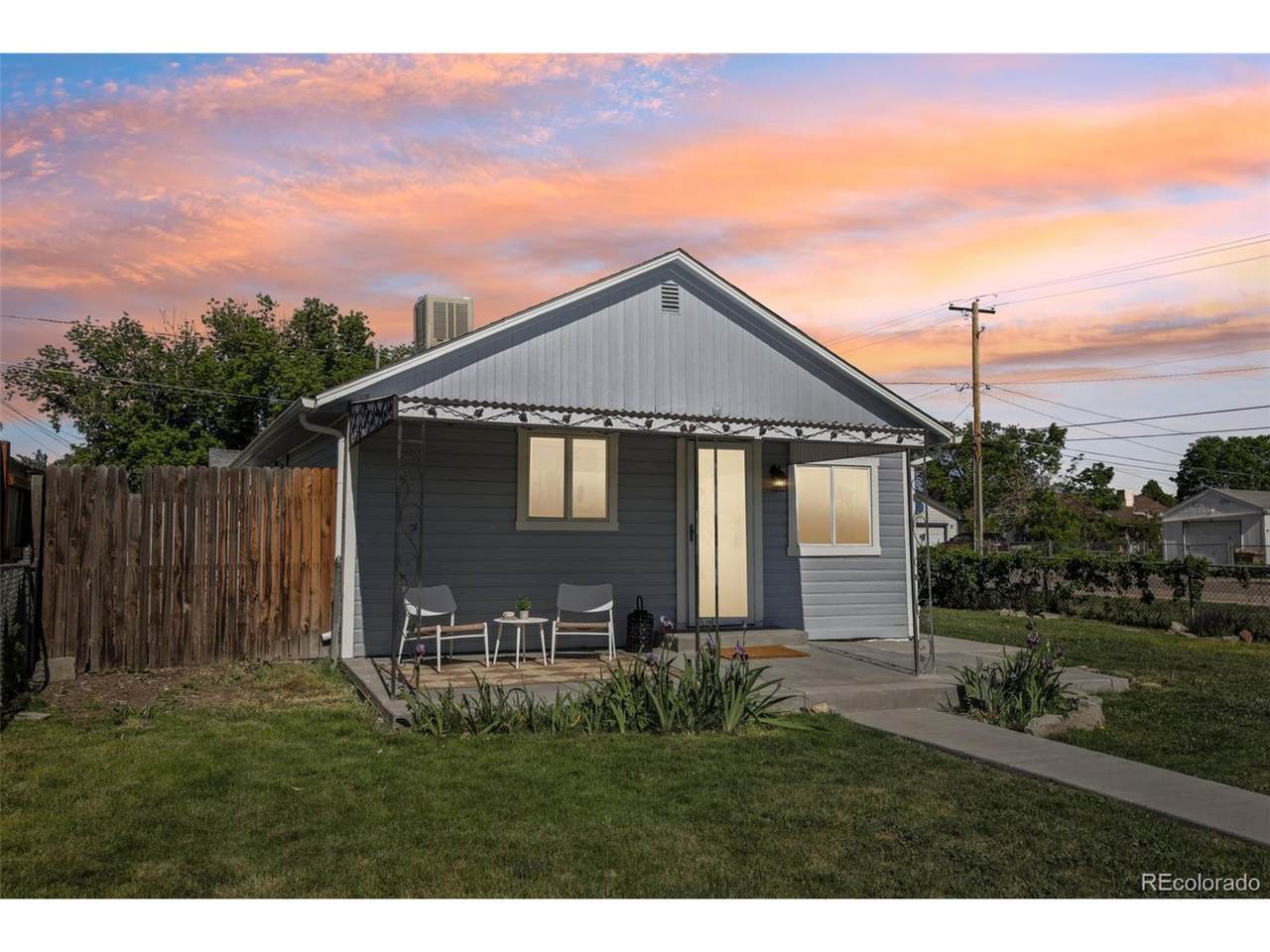 6691 Hooker St - Photo 1