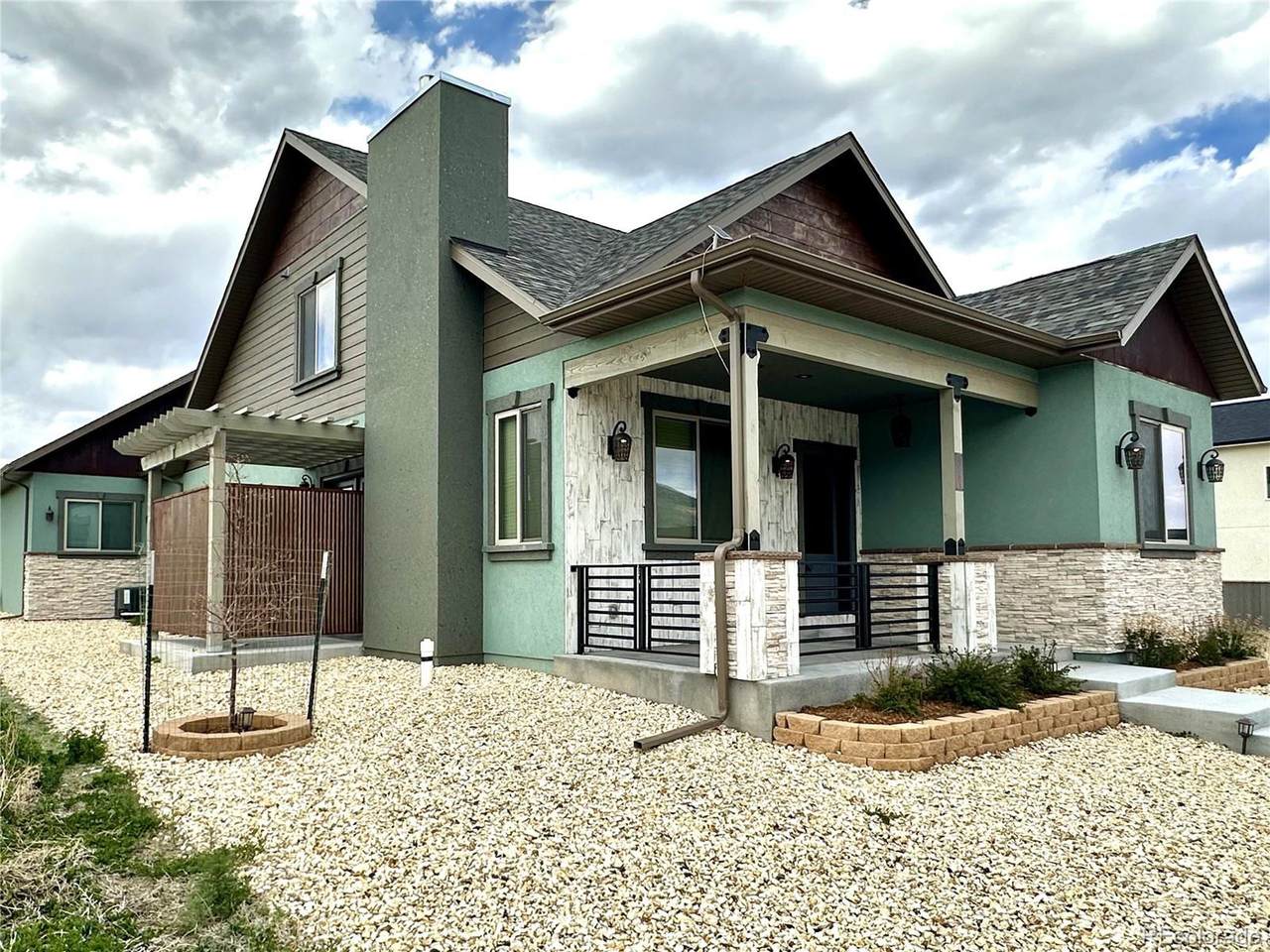 10704 Engelmann Ave - Photo 1