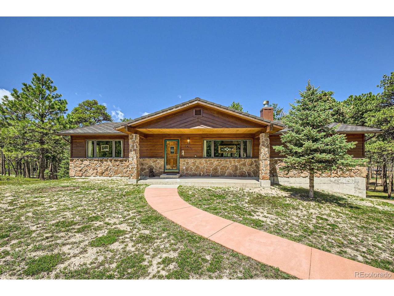 18150 Martingale Rd - Photo 1