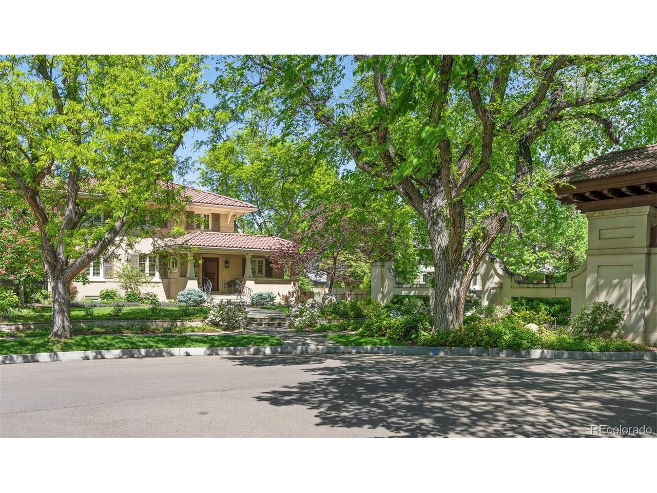 395 Franklin St - Photo 1