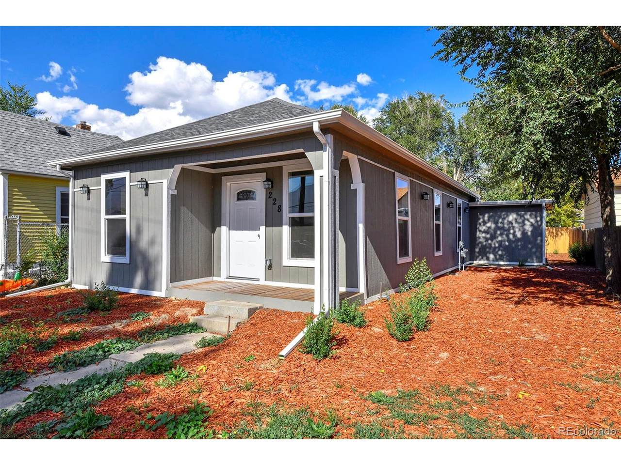 228 Las Vegas St - Photo 1