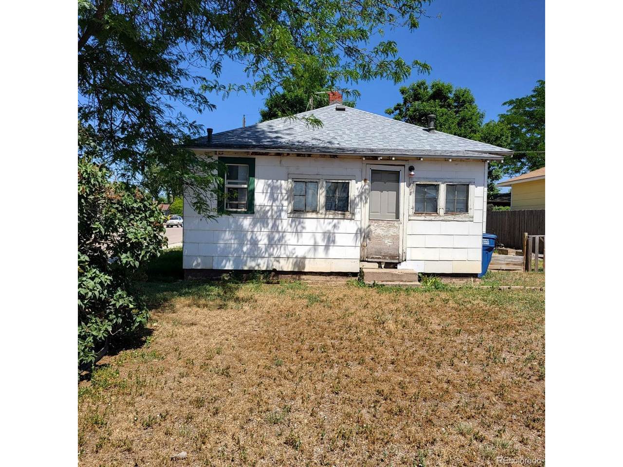 150 Fulton Ave - Photo 1