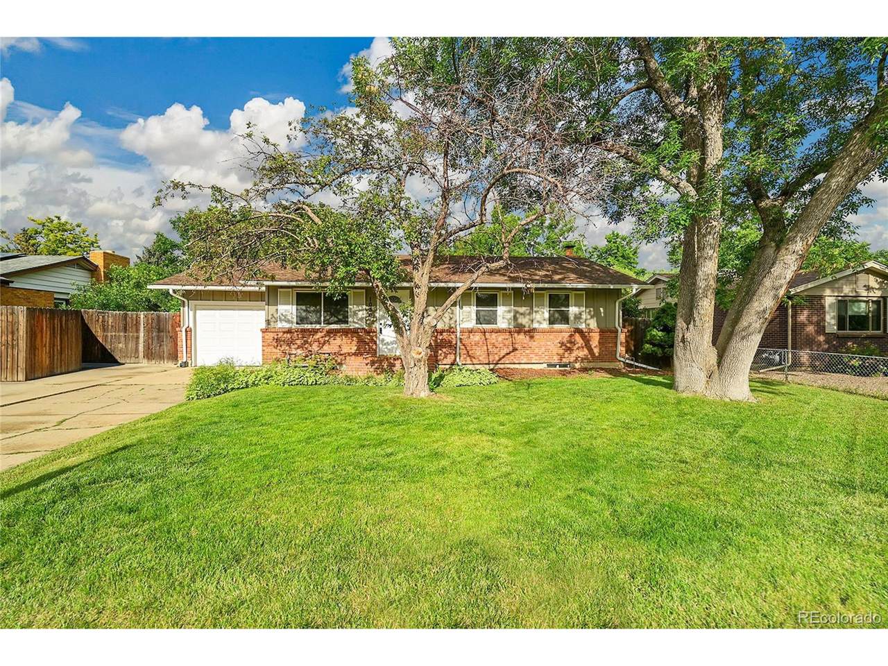 1030 Kohl St - Photo 1