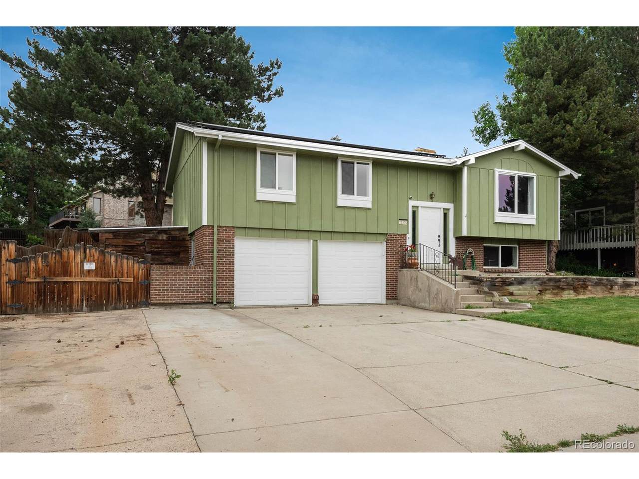 11805 74th Ave - Photo 1