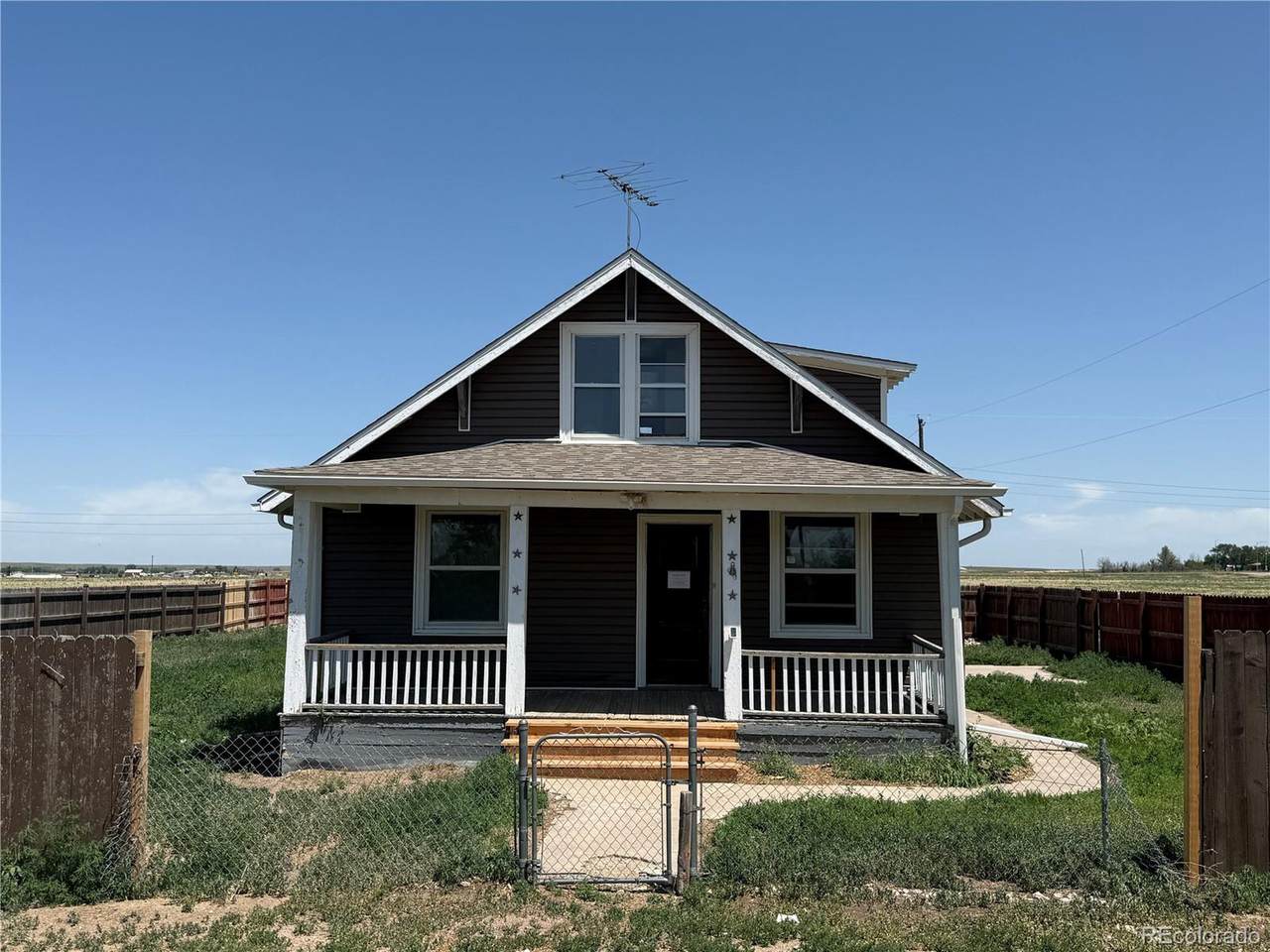 227 Milton St - Photo 1