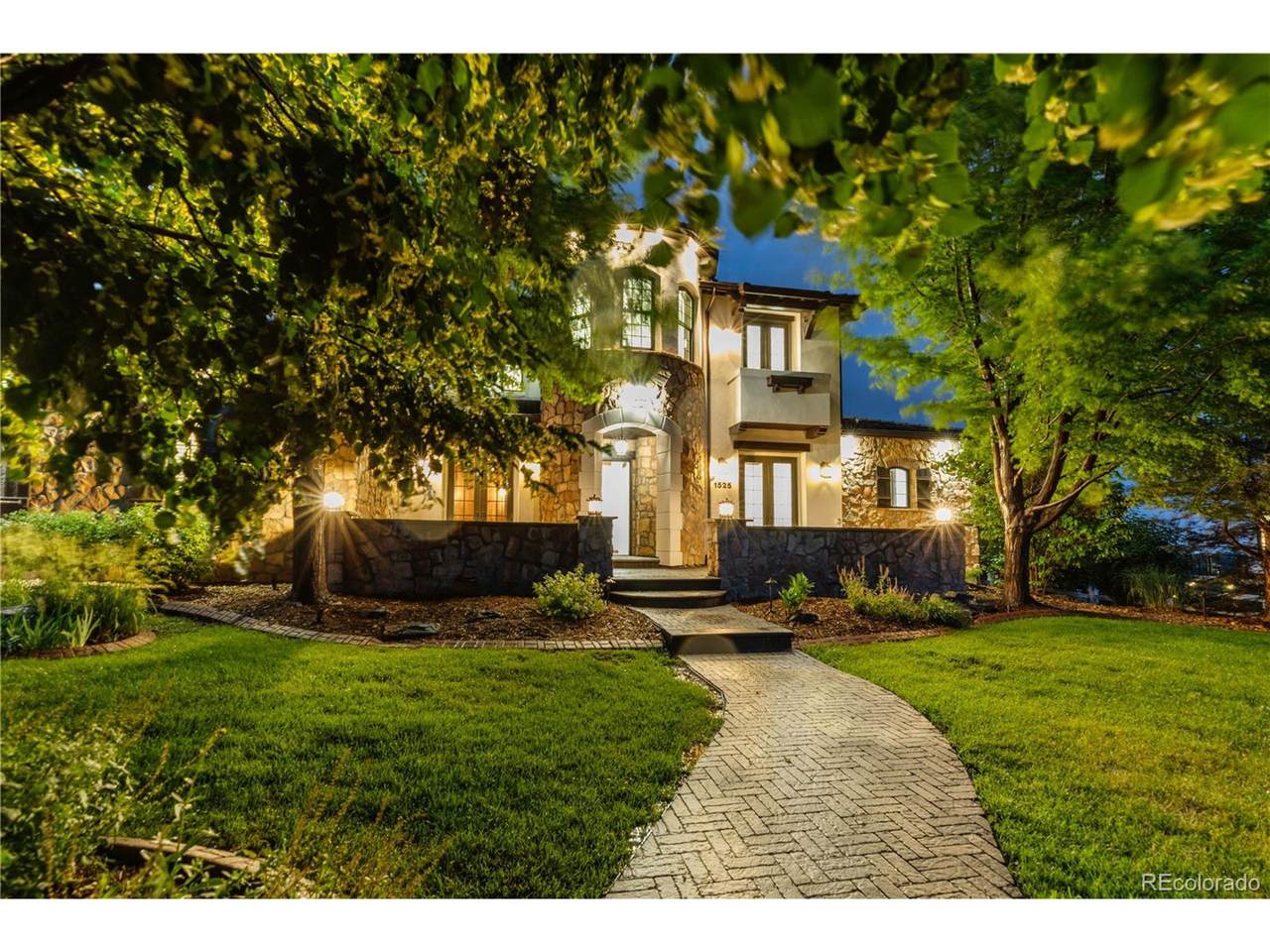 1525 141st Way - Photo 1