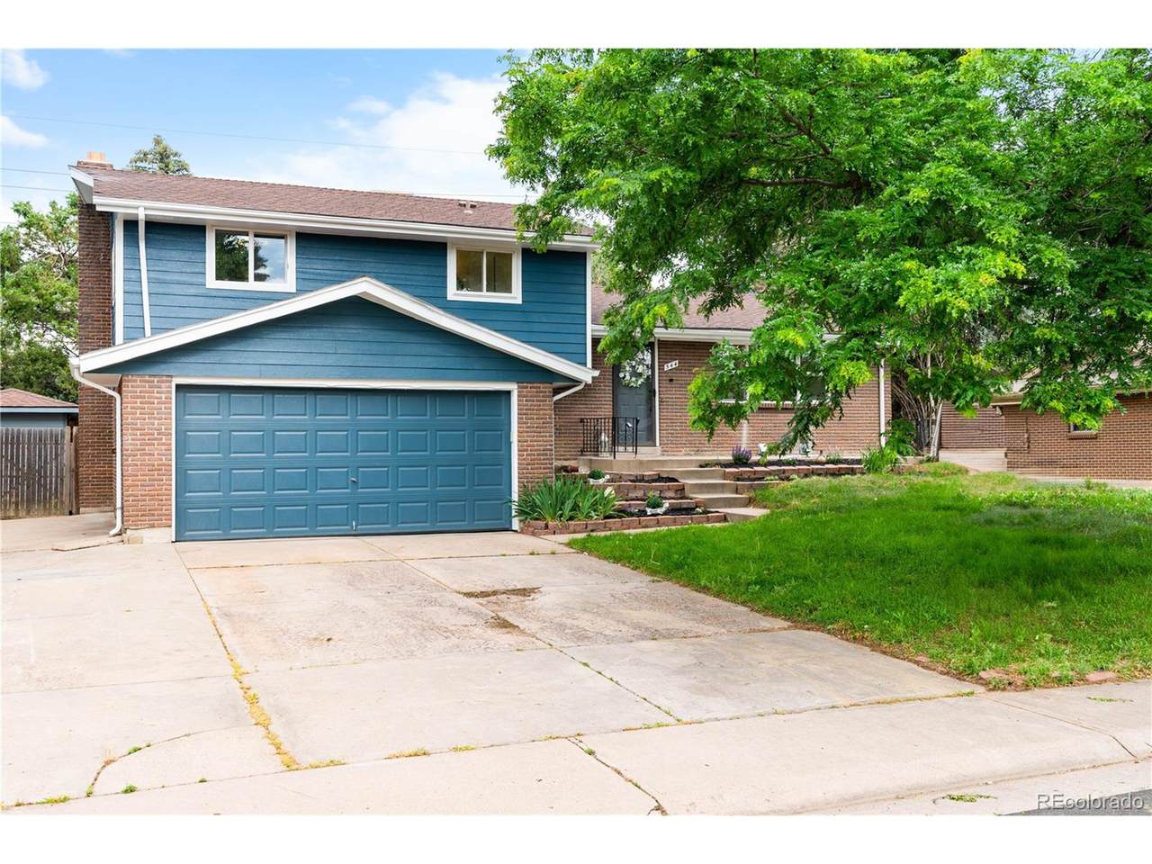 544 Victor Way - Photo 1