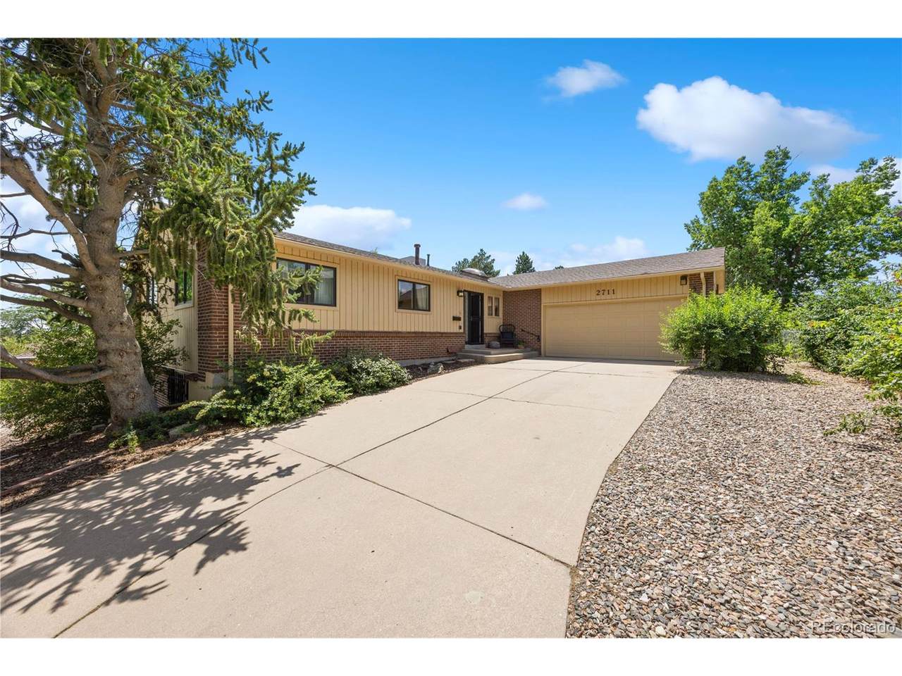 2711 Fenton St - Photo 1