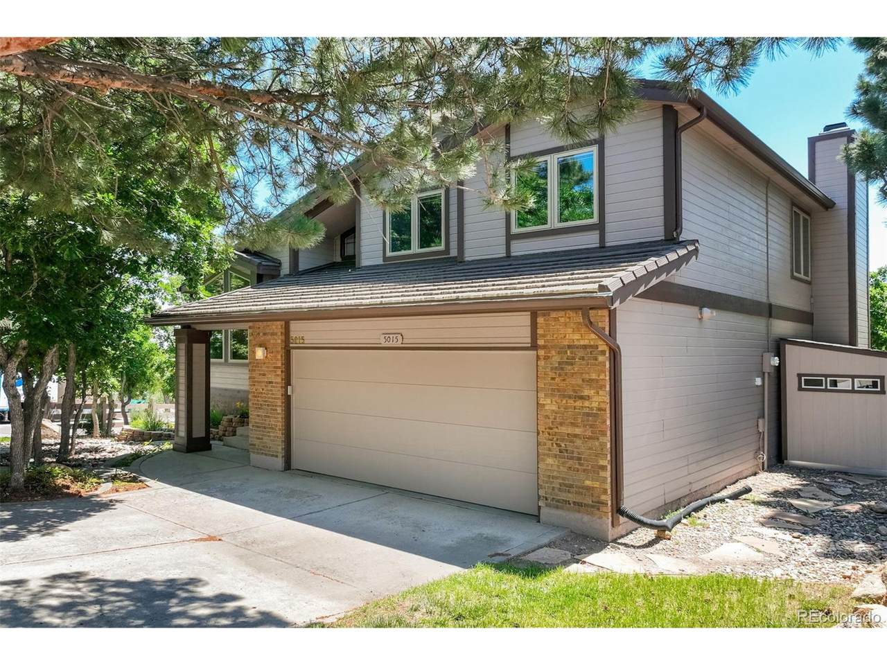 5015 Broadmoor Bluffs Dr - Photo 1