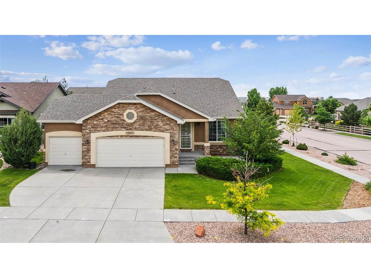6107 Adamants Dr - Photo 1