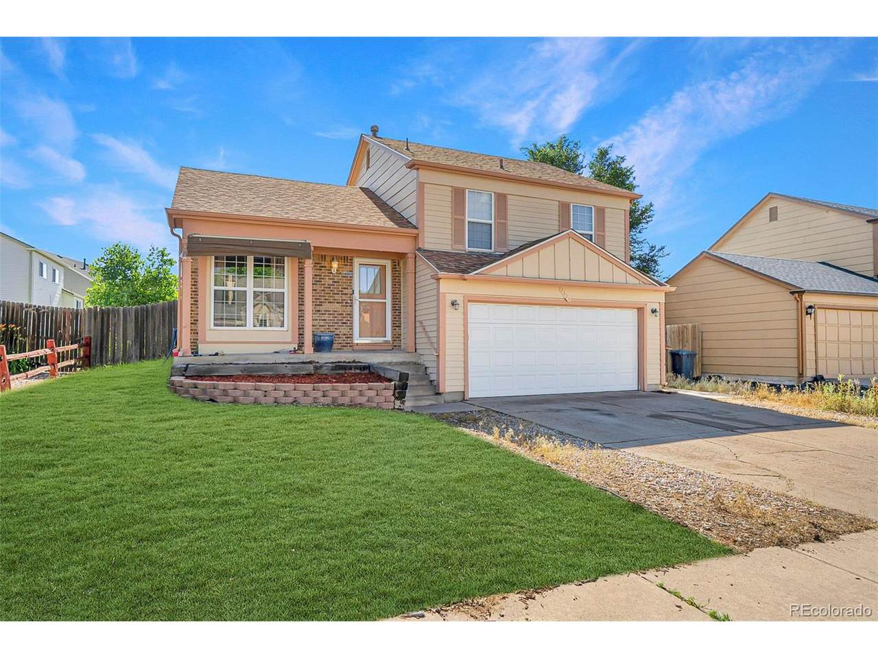 2625 Plymouth Dr - Photo 1