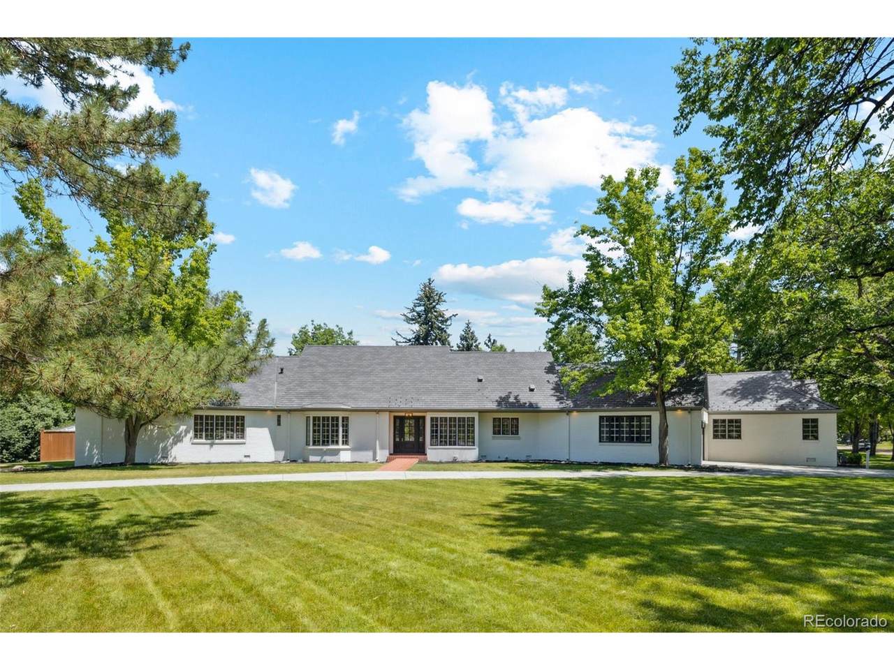 3360 Columbine Cir - Photo 1