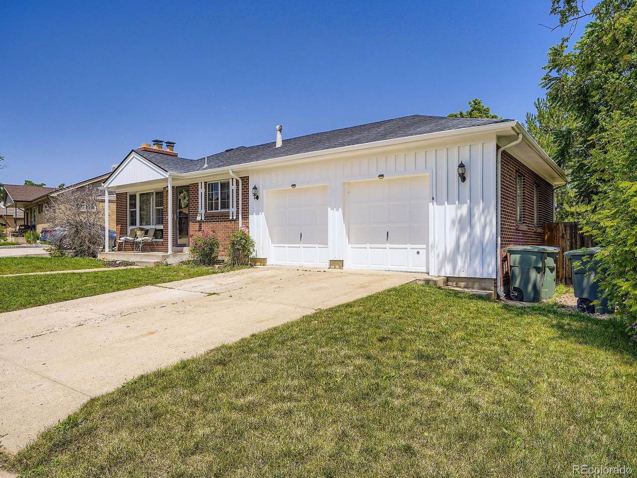 10736 Logan Ct - Photo 1