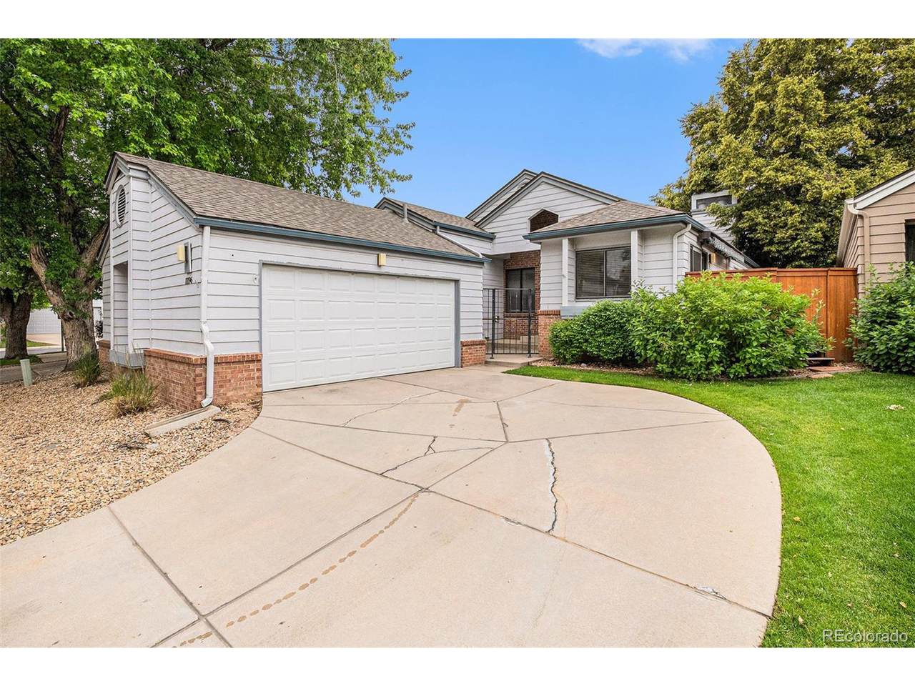 11196 Baltic Dr - Photo 1