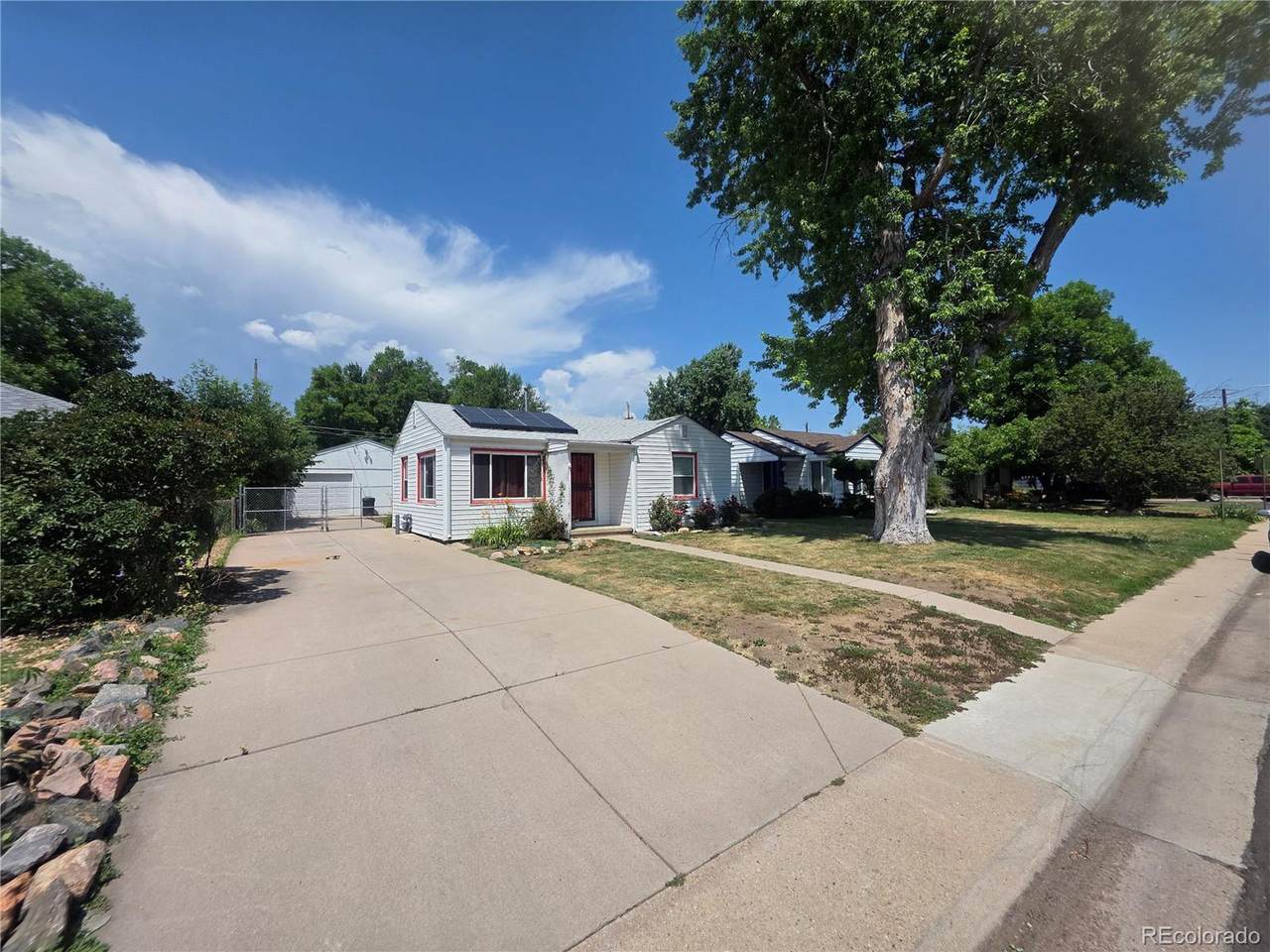 475 Tennyson St - Photo 1