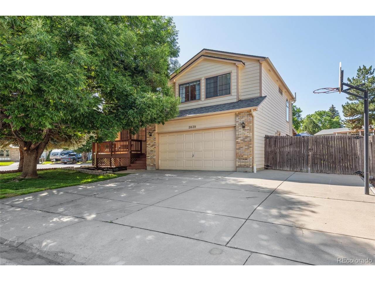 3838 Waco St - Photo 1