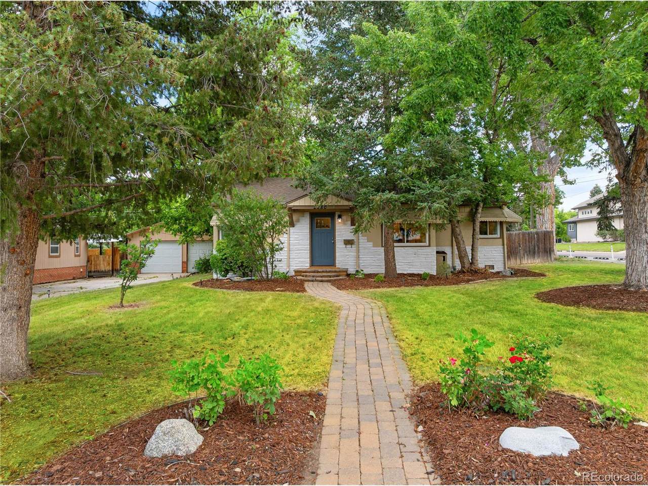 2680 Garfield Cir - Photo 1