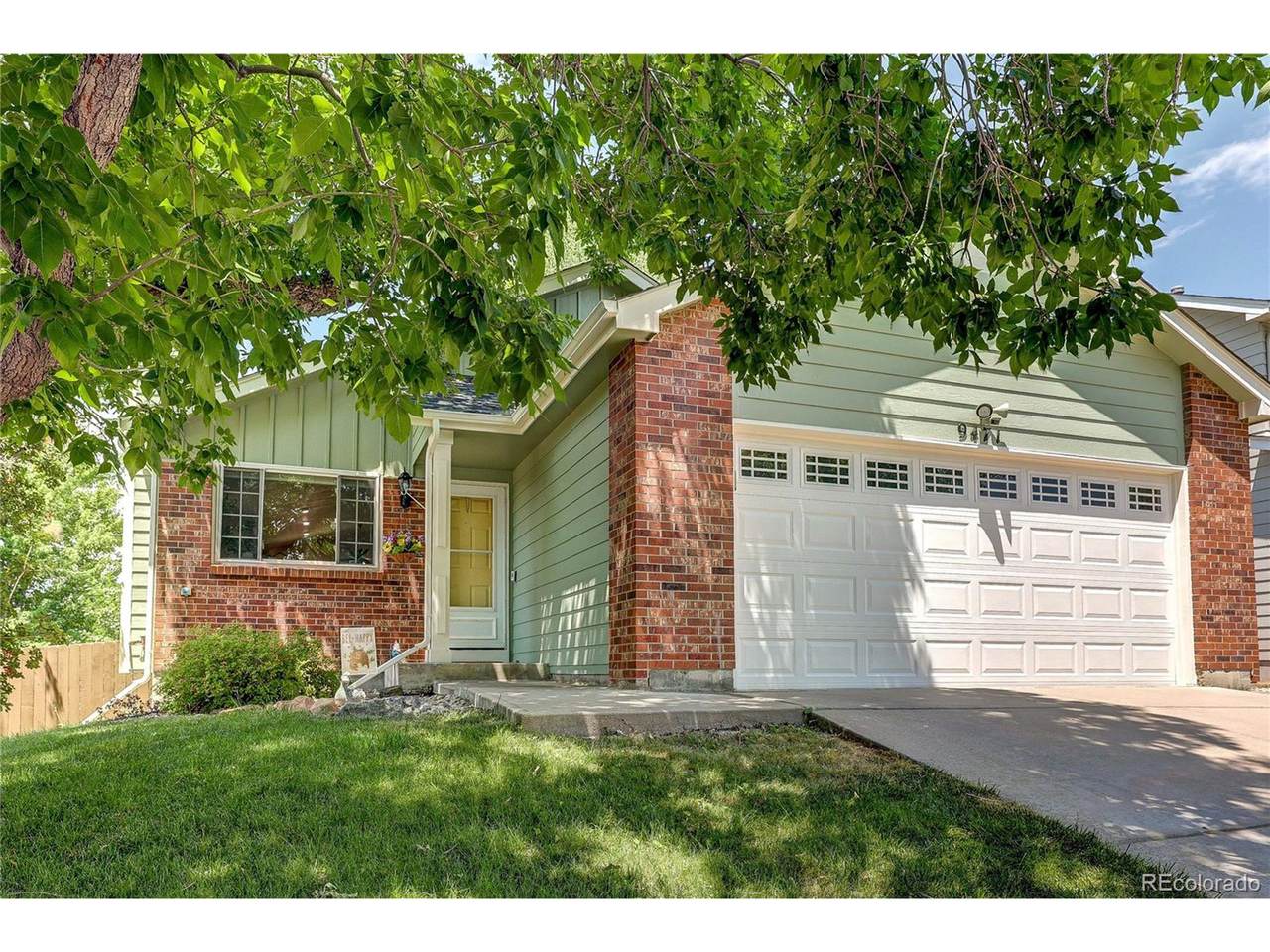 9471 Burlington Ln - Photo 1