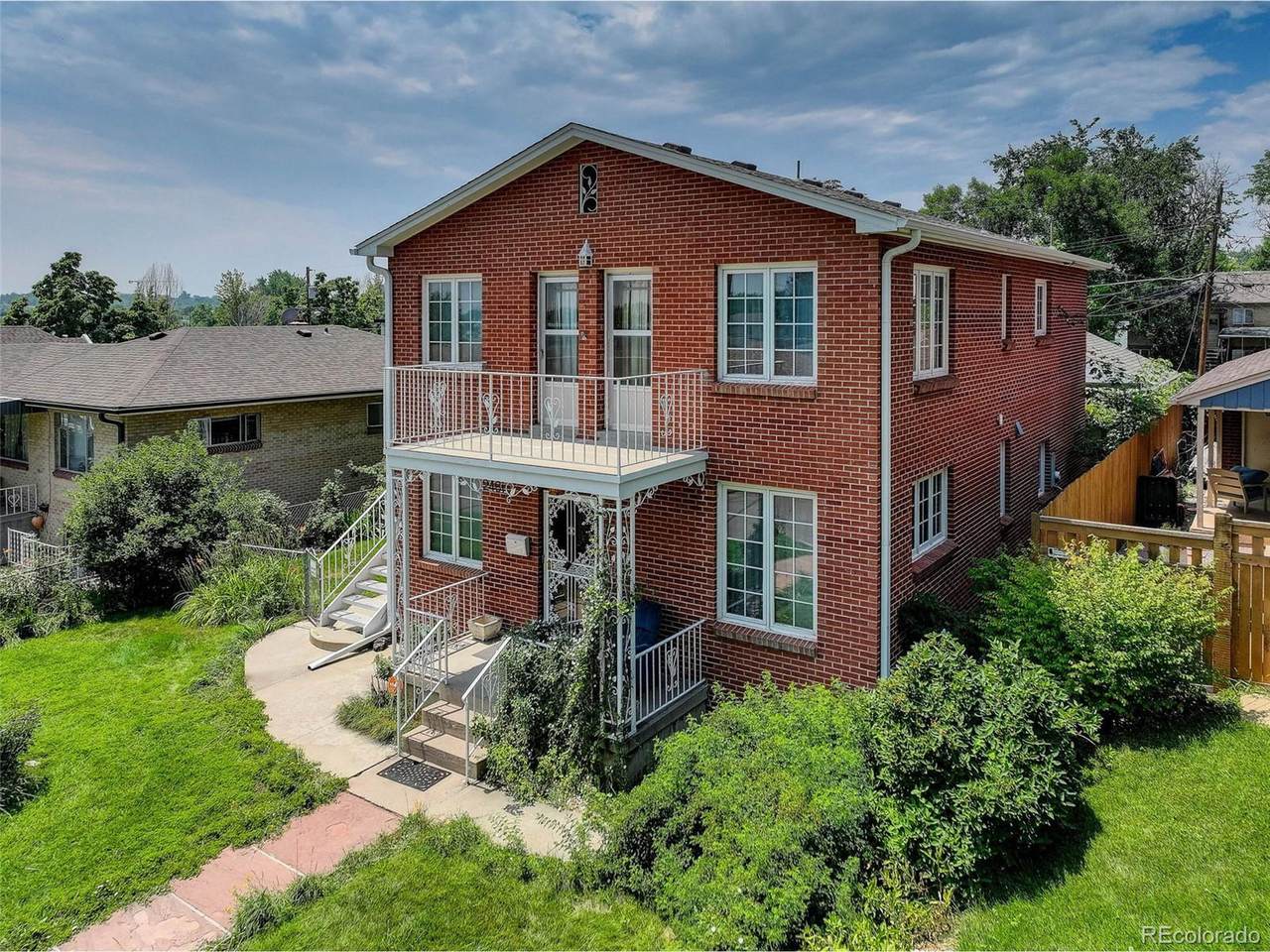 2481 Yates St - Photo 1