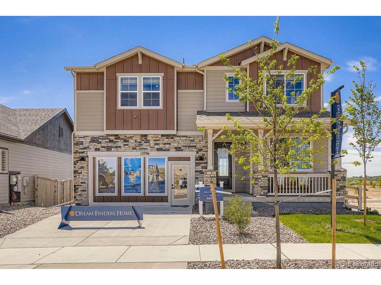 16280 Amaryllis Ave - Photo 1