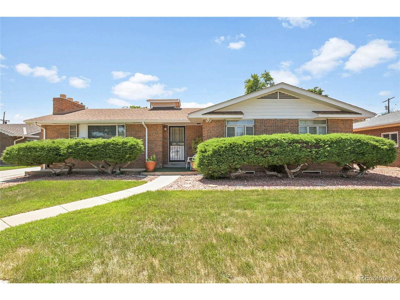 4705 Upham St - Photo 1