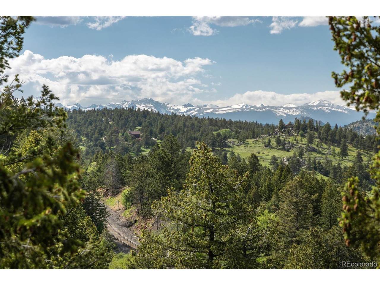 1546 Chute Rd - Photo 1