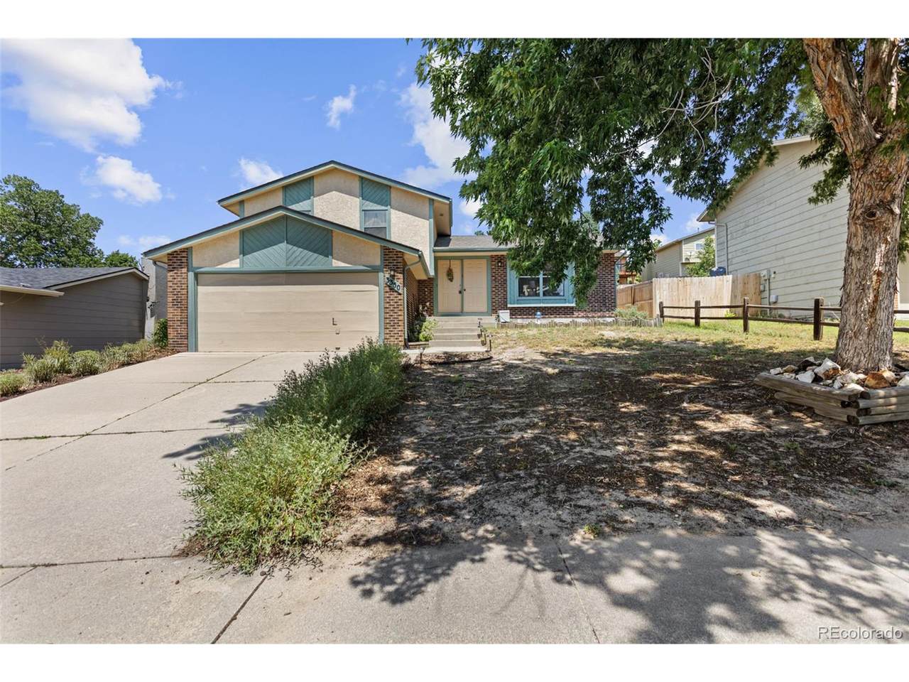 3350 Lynnwood Way - Photo 1