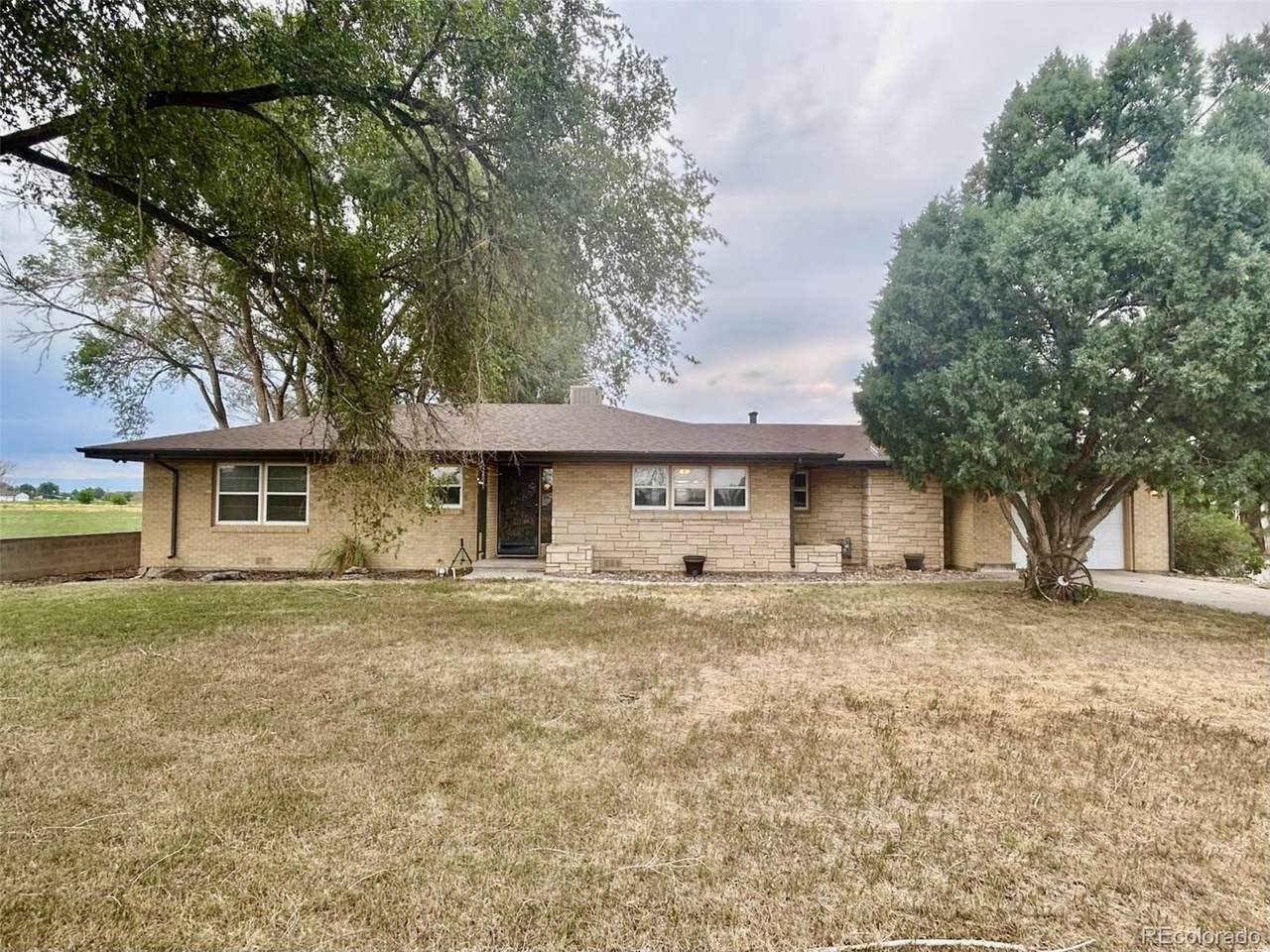 27193 County Farm Rd - Photo 1