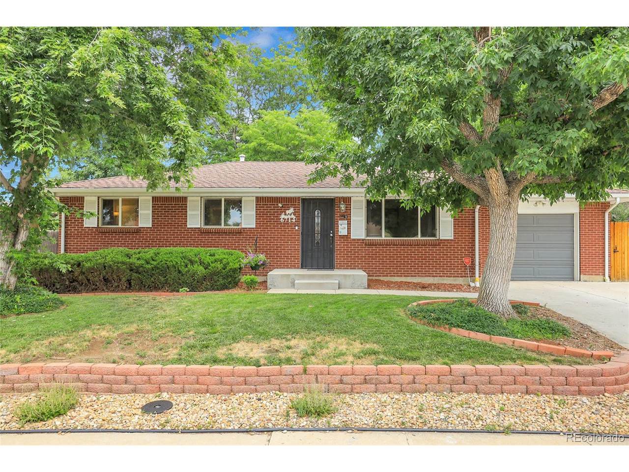 6714 Gray Ct - Photo 1