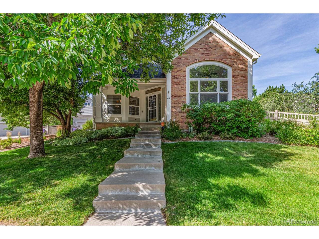 1011 Valentia St - Photo 1