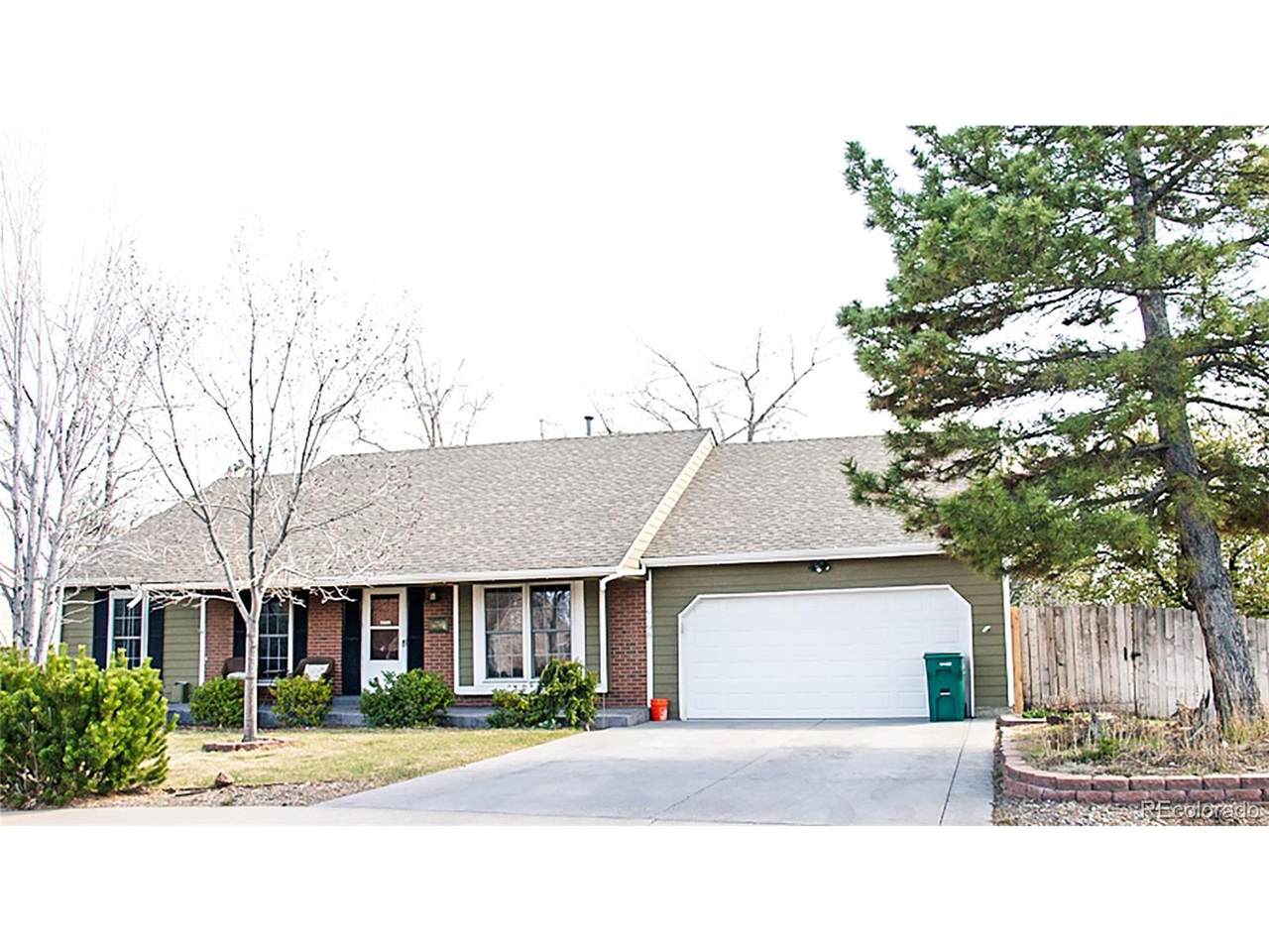 9798 Nova Ave - Photo 1